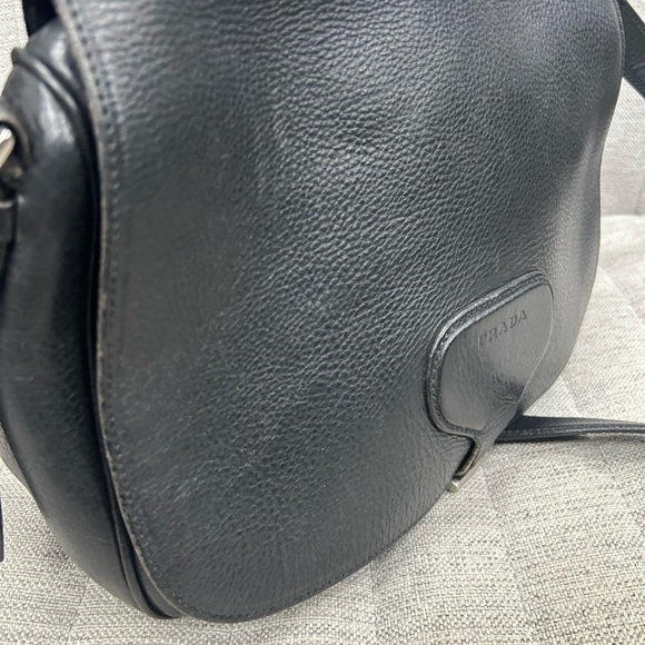 Vintage Prada Vacchetta messenger ❤️leather tin & out - Picture 11 of 15